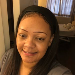 Meet your Posher, Nakia